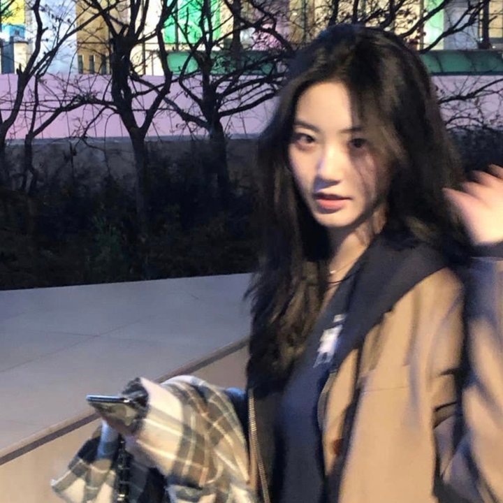 洞里的月亮